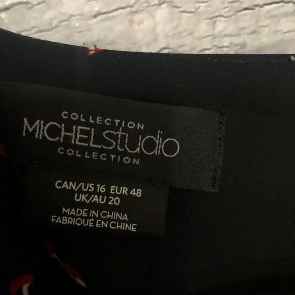 Michel Studio red heeled themed black blouse - Picture 4 of 8